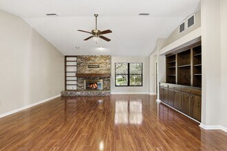 5401 SW 86th Dr in Gainesville, FL - Building Photo - Building Photo