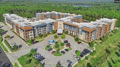 440 Town Center Pl in Columbia, SC - Building Photo - Building Photo