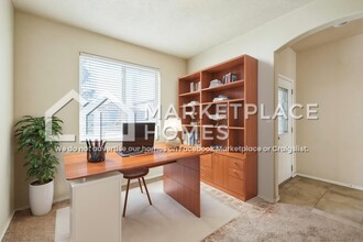 7114 Wasilla Dr NE in Rio Rancho, NM - Foto de edificio - Building Photo