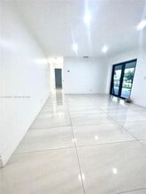 7590 Johnson St in Hollywood, FL - Building Photo - Building Photo