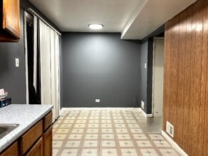 509 W 136th Pl in Riverdale, IL - Building Photo - Building Photo