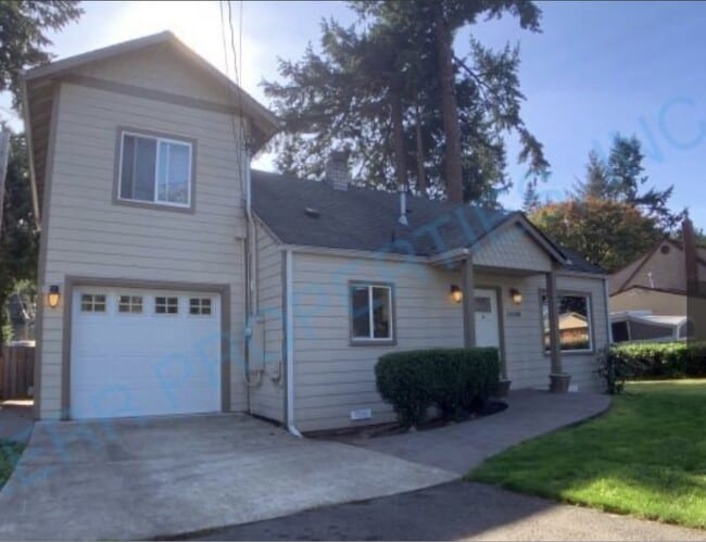 14530 SE Main St in Portland, OR - Building Photo - Building Photo