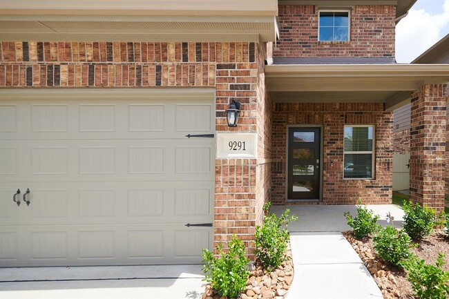 9291 Inland Leather Ln in Shenandoah, TX - Building Photo - Building Photo