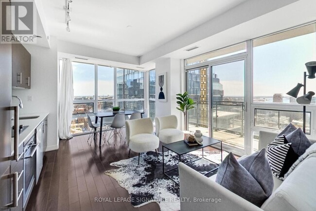 property at 460-1460 Adelaide St E