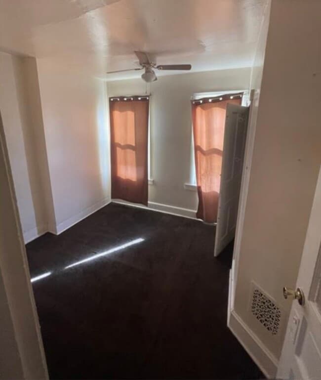 5618 Hazel Ave in Philadelphia, PA - Building Photo - Building Photo