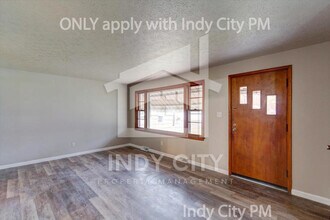 1336 N Glen Arm Rd in Indianapolis, IN - Building Photo - Building Photo