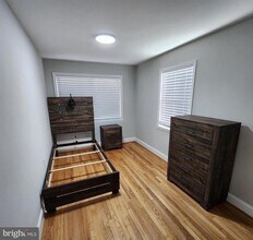 4135 The Alameda in Baltimore, MD - Building Photo - Building Photo