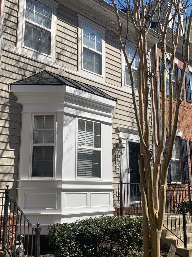 5552 Lanier Ave in Camp Springs, MD - Foto de edificio - Building Photo