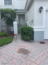 15155 Summit Pl Cir in Naples, FL - Building Photo - Building Photo