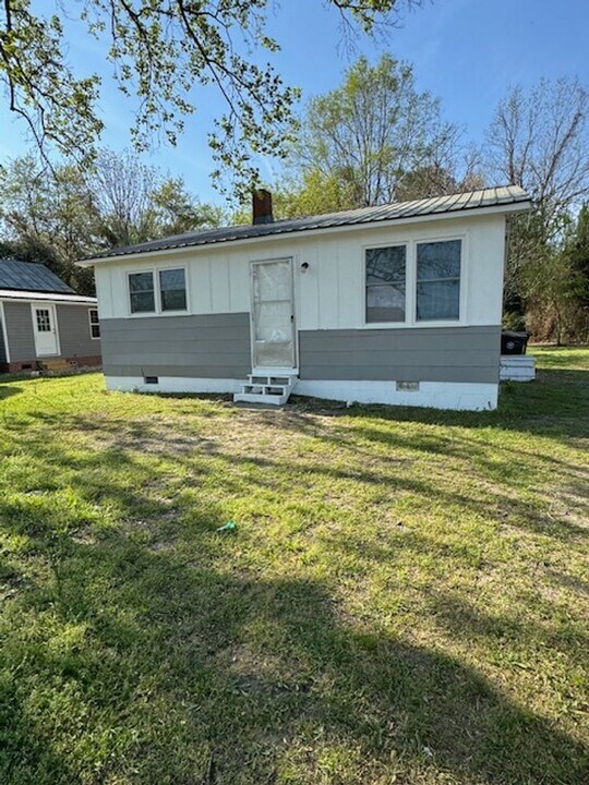 1112 Atlantic Ave in Goldsboro, NC - Building Photo