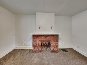 41 N Canal St in Natrona Heights, PA - Building Photo - Building Photo
