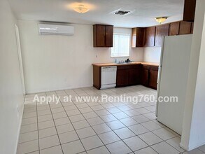 5827 Bagley Ave in Twentynine Palms, CA - Building Photo - Building Photo