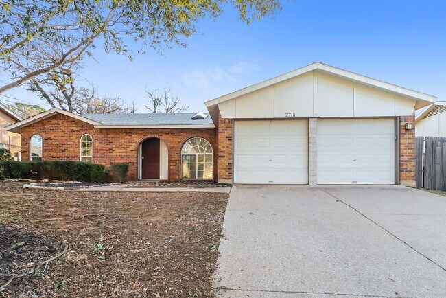property at 2715 Hilldale Blvd