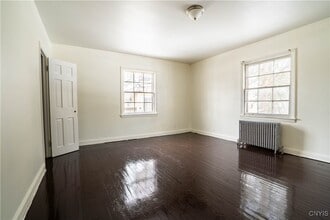 3 Noyes St in Utica, NY - Building Photo - Building Photo