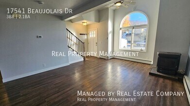 17541 Beaujolais Dr in Anchorage, AK - Building Photo - Building Photo