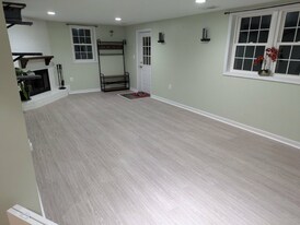 14026 Burntwoods Rd in Glenelg, MD - Building Photo