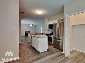 4334 Egret Dr in Seabrook, TX - Building Photo - Building Photo