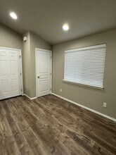 1048 S 2nd St in Cottage Grove, OR - Building Photo - Building Photo