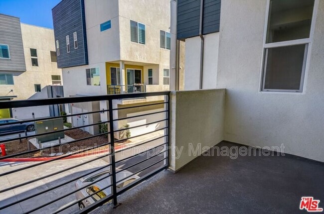 835 Aloe Pl in Montebello, CA - Building Photo - Building Photo