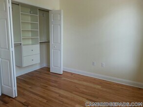 3 Chauncy St, Unit 11 in Cambridge, MA - Building Photo - Building Photo