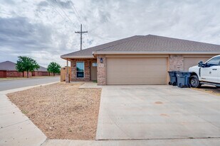 5501 Jarvis St in Lubbock, TX - Building Photo