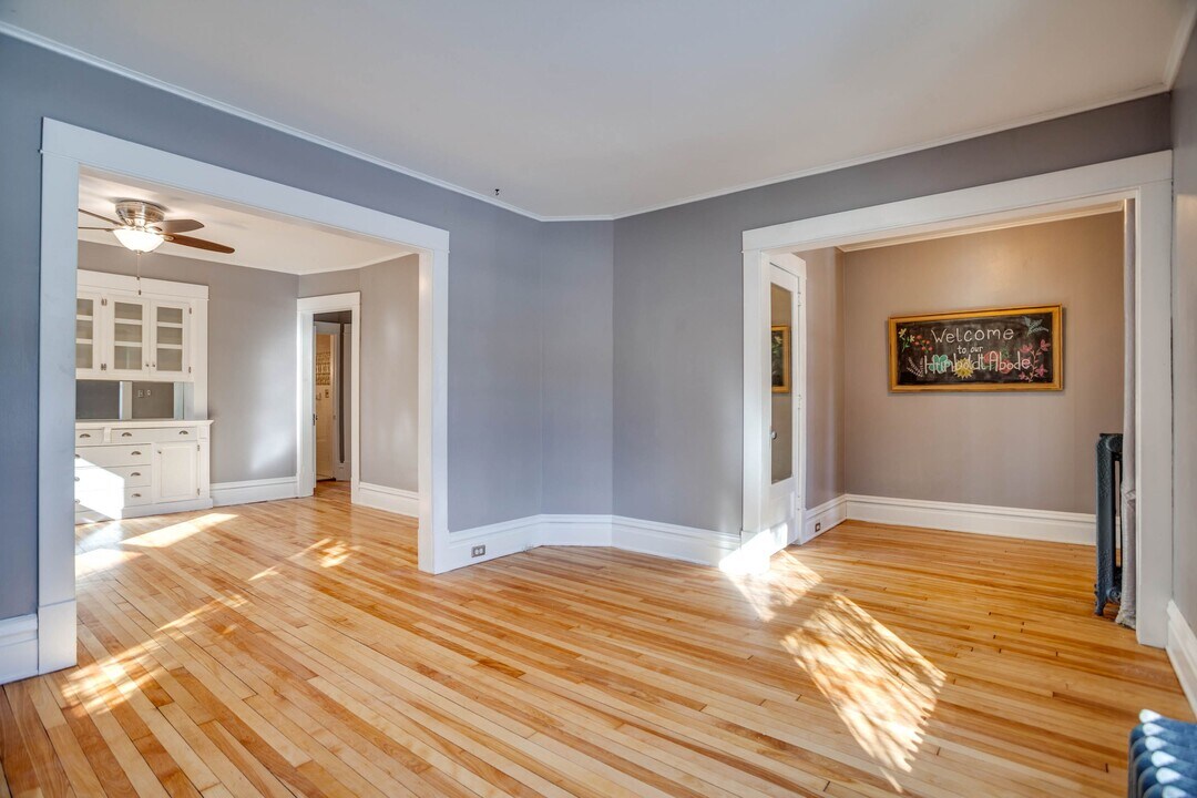 3348 Humboldt Ave S in Minneapolis, MN - Building Photo