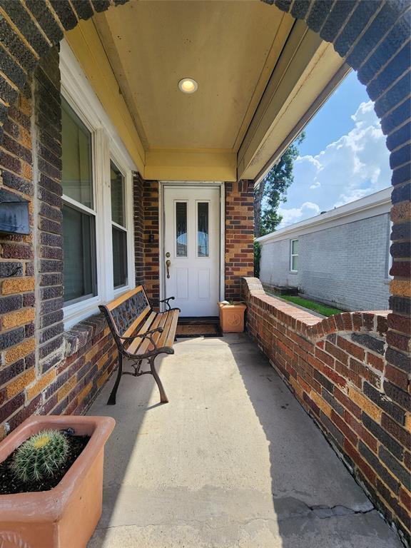 property at 2905 Isabella St