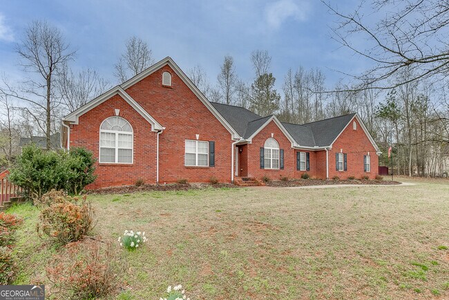 522 River Chase in Hoschton, GA - Building Photo - Building Photo