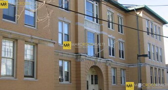 60 Eutaw St in Boston, MA - Building Photo