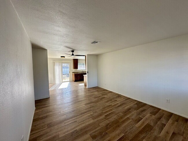 4663 E Covina St in Mesa, AZ - Building Photo - Building Photo