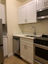 286 W End Ave in New York, NY - Building Photo - Building Photo