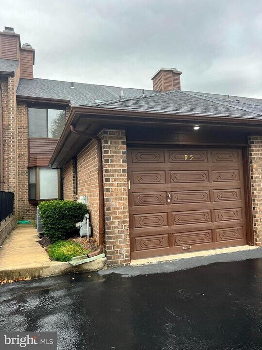 95 Timothy Cir in Wayne, PA - Building Photo