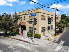 3013 W 11th St in Los Angeles, CA - Building Photo - Building Photo