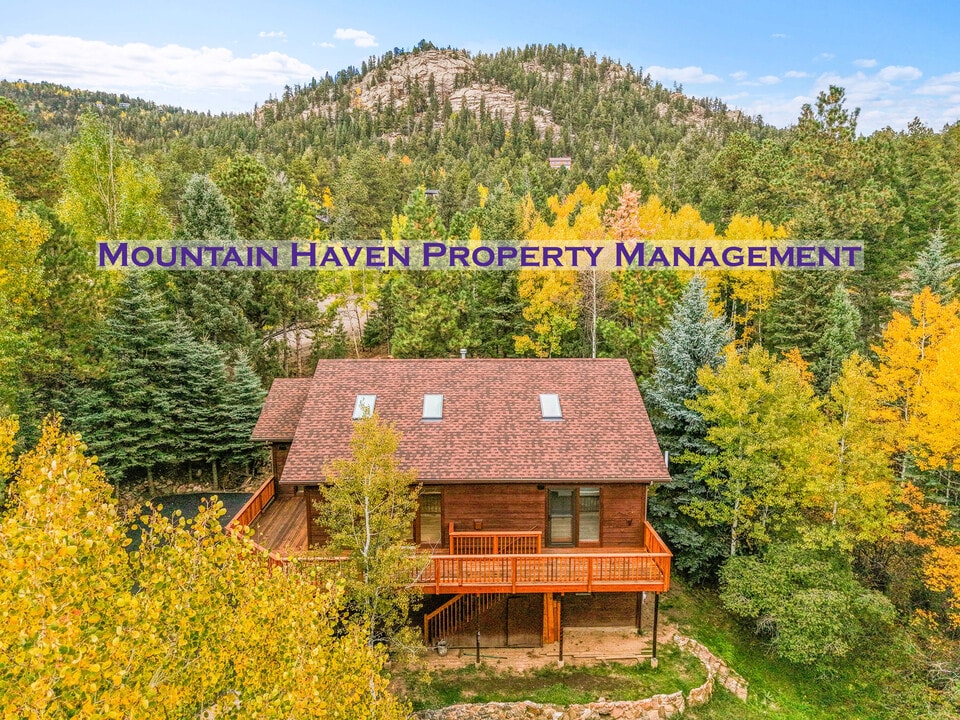 30579 Rand Rd in Conifer, CO - Building Photo