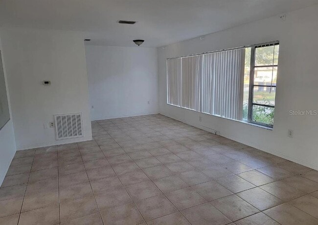 10981 99th Pl N in Seminole, FL - Building Photo - Building Photo