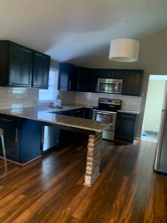 57 Pine Hill Rd in Mt Pocono, PA - Building Photo