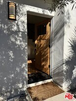 5022 E Mountain View Dr in San Diego, CA - Building Photo