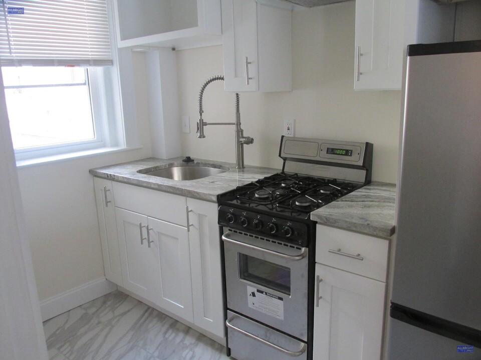 309 Allston St, Unit 1 in Boston, MA - Building Photo