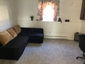 429 Lafayette Ave, Unit B in Catonsville, MD - Building Photo - Building Photo