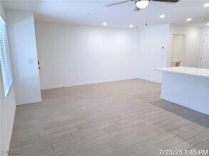 6248 Foxes Dl St in Las Vegas, NV - Building Photo - Building Photo