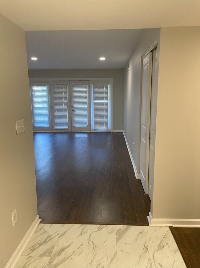 3650 Ashford Dunwoody Rd NE, Unit 615 in Brookhaven, GA - Building Photo - Building Photo