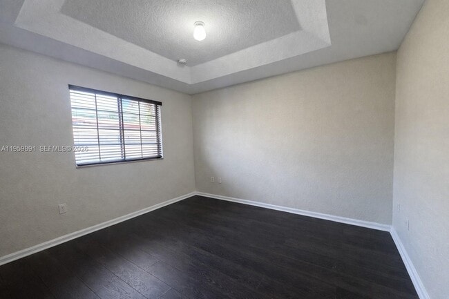 21219 NW 14th Pl, Unit 825 in Miami, FL - Building Photo - Building Photo