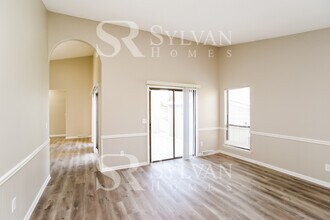 11129 Meadowcrest Ln in Charlotte, NC - Building Photo - Building Photo