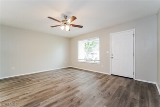 5162 Escalante Dr in North Port, FL - Building Photo - Building Photo