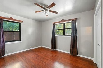 10705 Coogan Dr in Dallas, TX - Building Photo - Building Photo