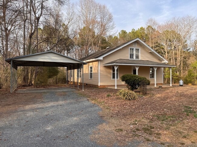 4402 Dunbar Bridge Rd in Asheboro, NC - Building Photo - Building Photo