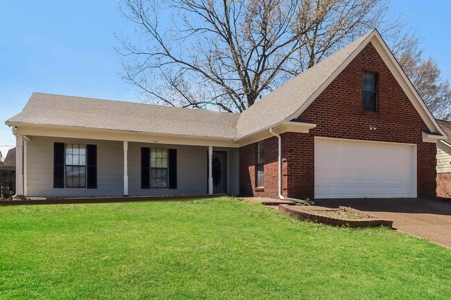 7589 Shelby Woods Cove in Memphis, TN - Building Photo - Building Photo