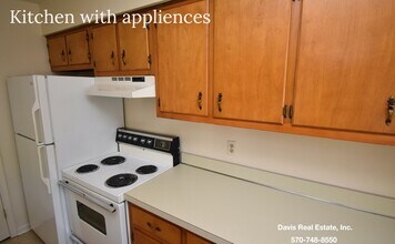 901-905 W 4th St in Lock Haven, PA - Building Photo - Building Photo