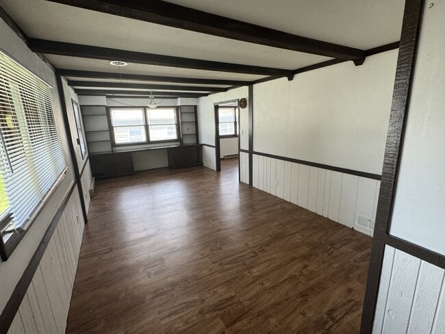 property at 2208 Walnut St