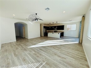 6871 Crimson Horse Ct in Las Vegas, NV - Building Photo - Building Photo